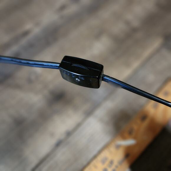 Vintage Side Table Cut glass beautiful classic look tested and works Lamp T - Picture 3 of 10